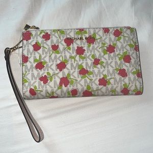 NWT MK wristlet